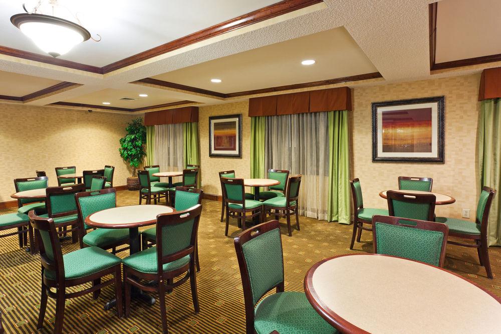 Holiday Inn Express & Suites Reidsville By Ihg Exterior photo