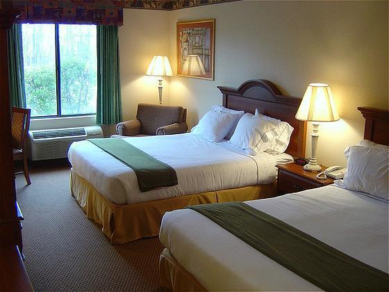 Holiday Inn Express & Suites Reidsville By Ihg Room photo